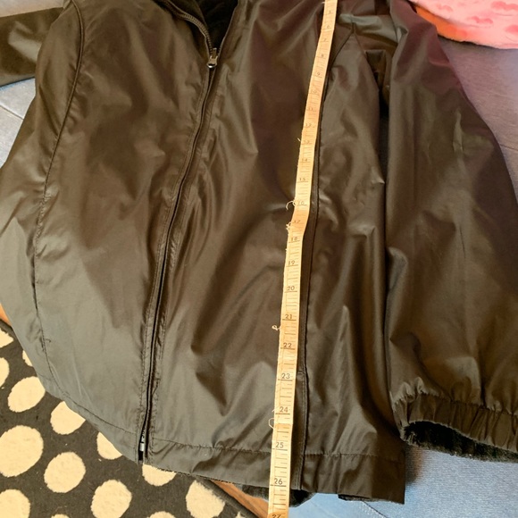 Donating NWOT Reversible Jacket - Picture 4 of 8
